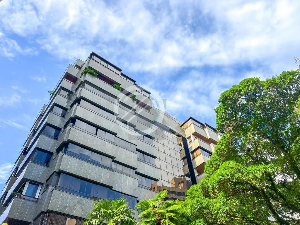 Imagem Localizado no prestigiado bairro Moinhos de Vento, este apartamento cheio de personalidade oferece u...