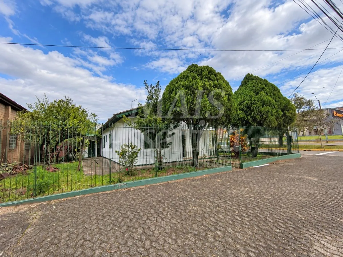 Imagem Casa de 3 dormitórios no Centro de Campo Bom - 97m²