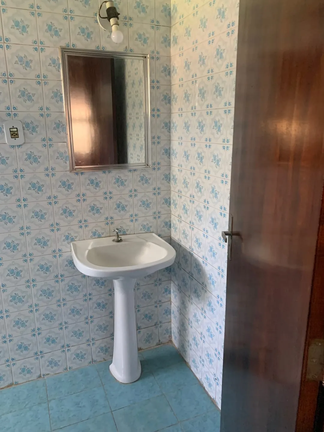Imagem Casa à venda e locação 3 Quartos, 1 Suite, 6 Vagas, 720M², Jardim Residencial Doutor Lessa, Pindamonhangaba - SP