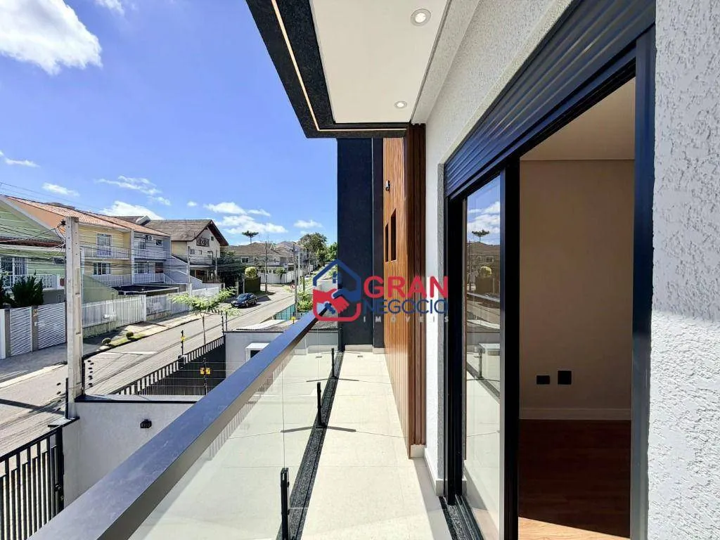Imagem Triplex de Alto Padrão à Venda - Bairro São Pedro / SJP