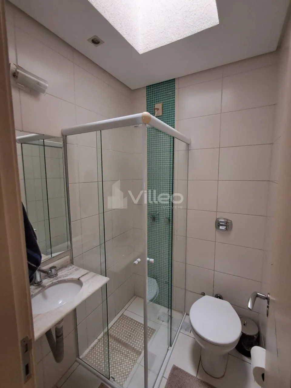 Imagem Apresentamos esta excelente casa em condomínio no Villagio di Lucca, localizado no Jardim São Clar...