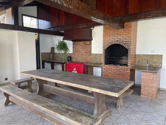 Imagem Linda Casa de Temporada com 6 quartos, sendo 5 suítes em Praia do Canto, Armação do Búzios - RJ