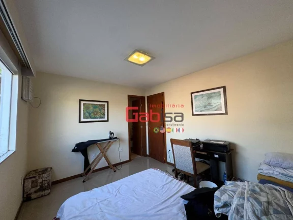 Imagem Casa com 5 dormitórios à venda, 370 m² por R$ 1.600.000,00 - Nova São Pedro - São Pedro da Aldeia/RJ