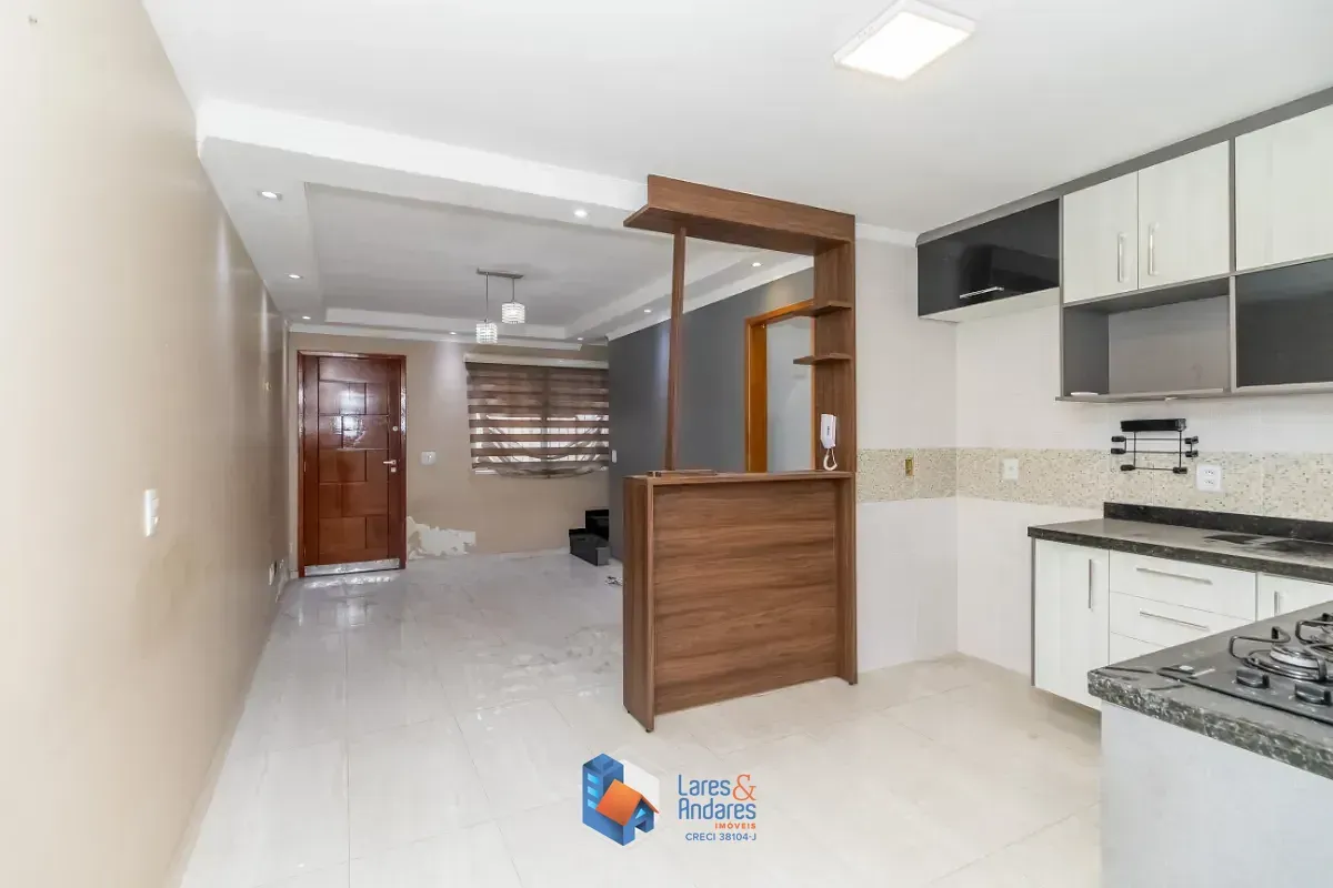 Imagem Casa no condomínio Residencial Erika para venda com 3 quartos, sendo 2 suítes, 100m²