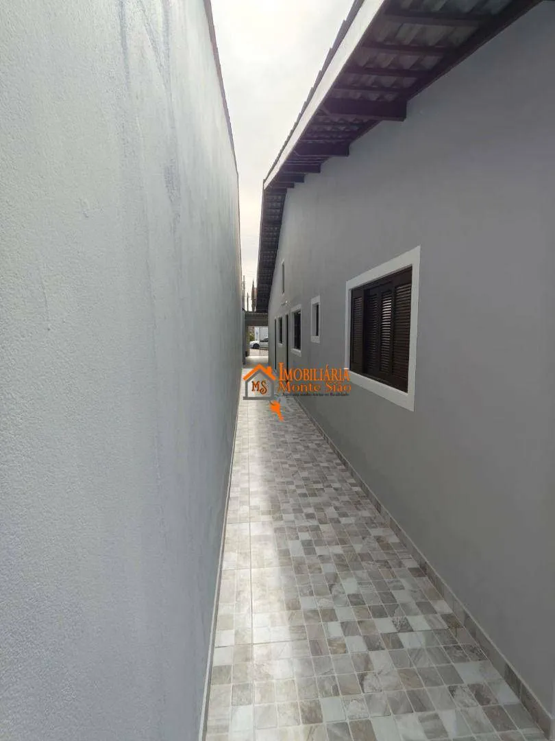 Imagem Casa com 2 dormitórios à venda, 100 m² por R$ 590.000,00 - Jardim do Triunfo - Guarulhos/SP