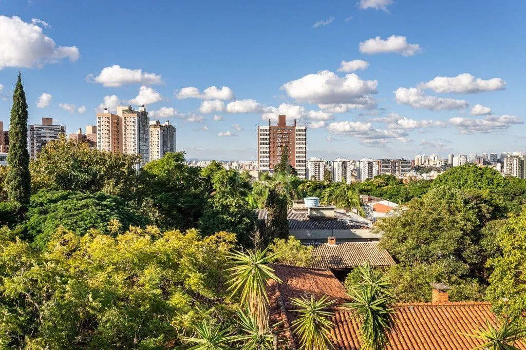 Imagem Apartamento no bairro Higienópolis com 190m² de 3 dormitórios e 2 vagas