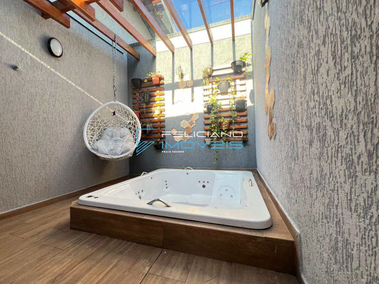 Imagem Casa com 3 quartos, Caiçara, Praia Grande - R$ 998 mil, Cod: 4739