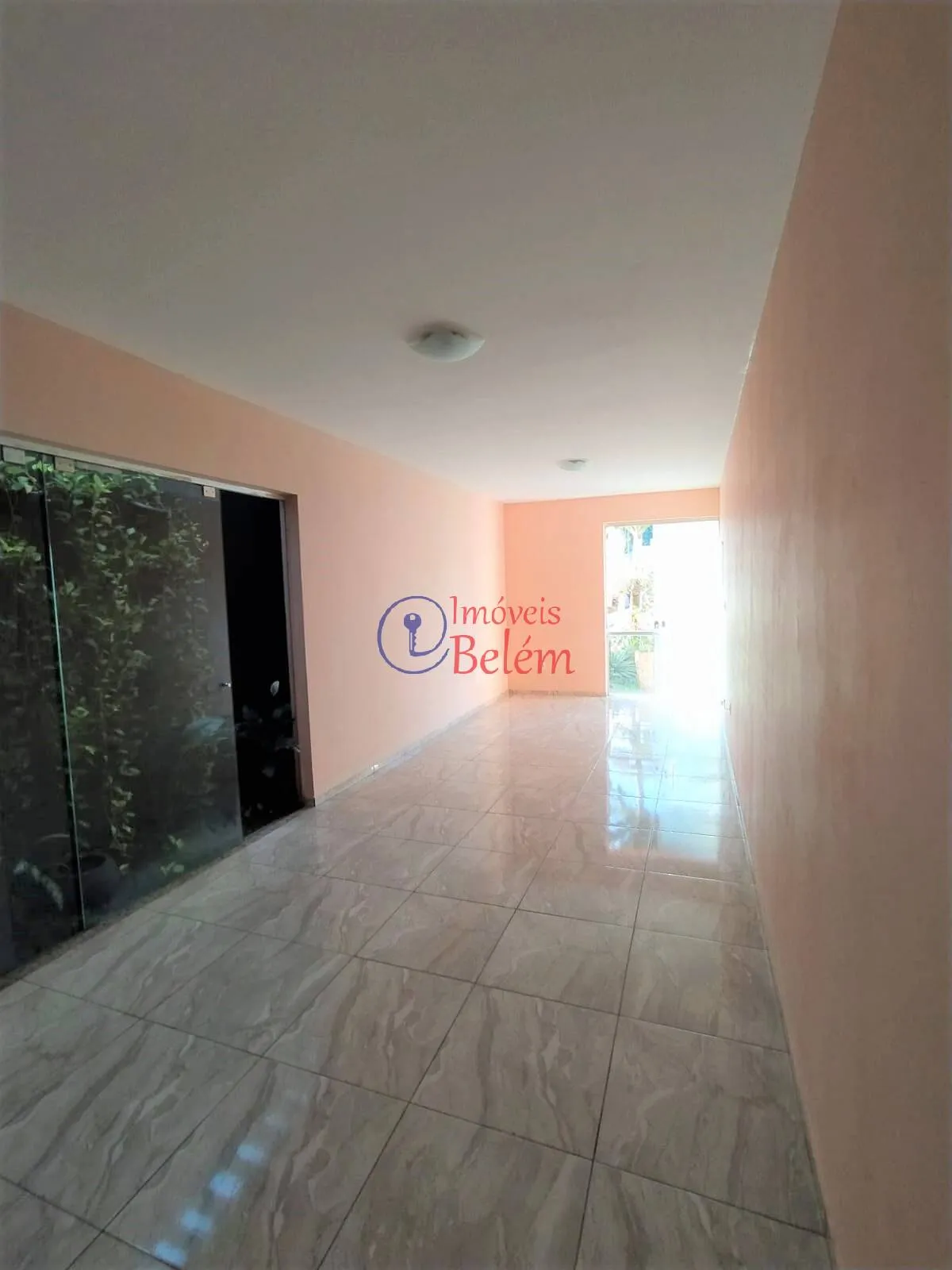 Imagem Casa 3/4 sendo 2 suítes em condomínio na Augusto Montenegro