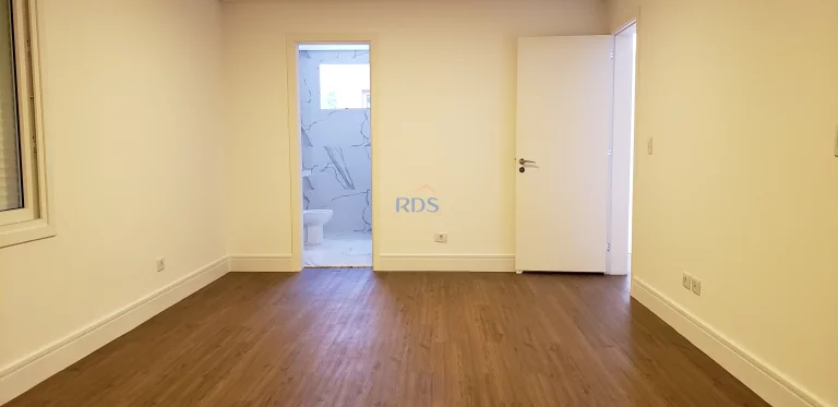 Imagem Vende casa de alto padrão com 750m² no condominio Porto Fino, Brooklin