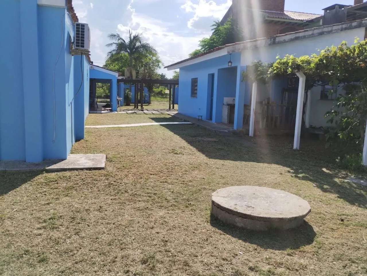 Imagem Casa em terreno amplo na Praia do Laranjal, Pelotas 4 quadras da praia
