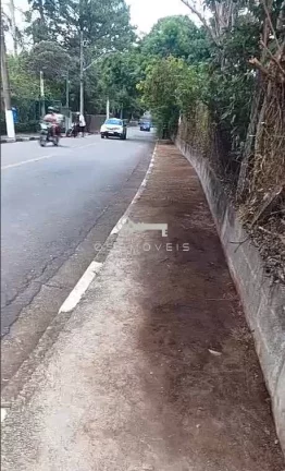 Imagem Terreno à venda no centrinho da Granja Viana – Cotia/SP