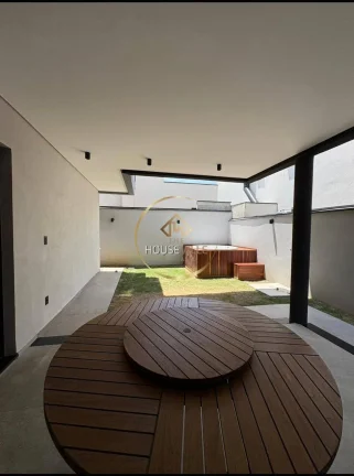 Imagem Casa Sobrado, 4 dormitórios (4 suítes), Bairro da Floresta, Sjc.
