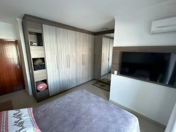 Imagem Sobrado Alto Padrão em Localização Privilegiada 350 m² 4 Dormitorios