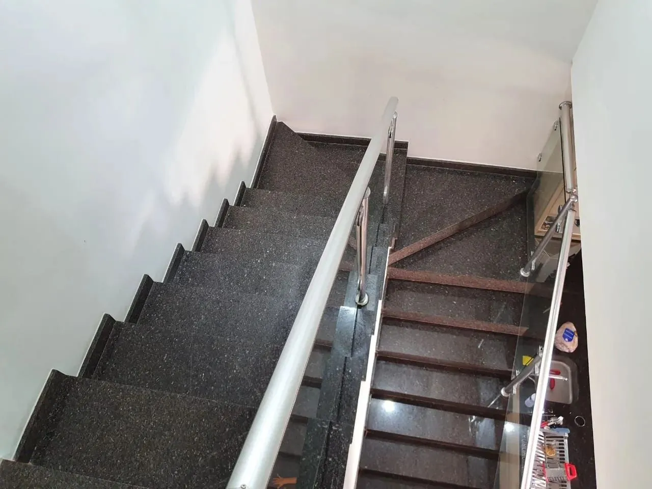 Imagem Espetacular casa em condomínio à venda em Sorocaba-SP, Horto Florestal - 3 quartos, 1 suíte, 3 salas, 2 vagas, 177m²!
