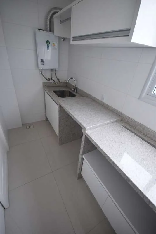 Imagem Apartamento com 4 Quartos à Venda, 163 m²em Meia Praia - Itapema