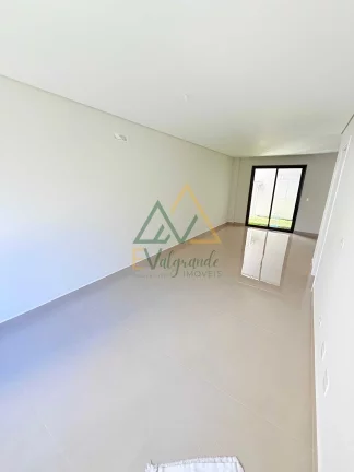 Imagem Casa à venda no bairro Capão da Imbuia - Curitiba/PR