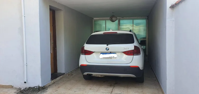 Imagem Casa Terrea Reformada com 111m² 2 Dormitorios e 5 Vagas de Garagens