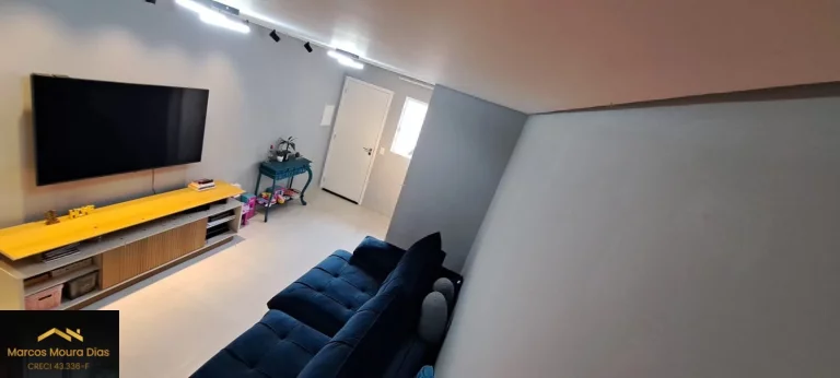 Imagem Casa Sobrado na Vila Polopoli ( Butantã) com 2 Suítes com AR CONDICIONADO e 2 Vagas de Garagem