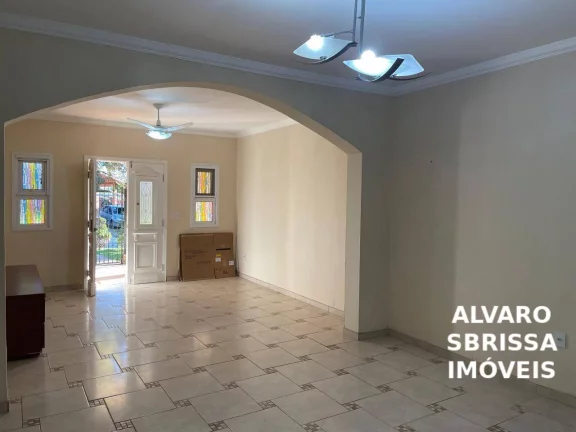Imagem Casa térrea no bairro Alto das Palmeiras em Itu SP. Local charmoso e aconchegante, estritamente resl, ruas arborizadas. e rodeado de condominios.
