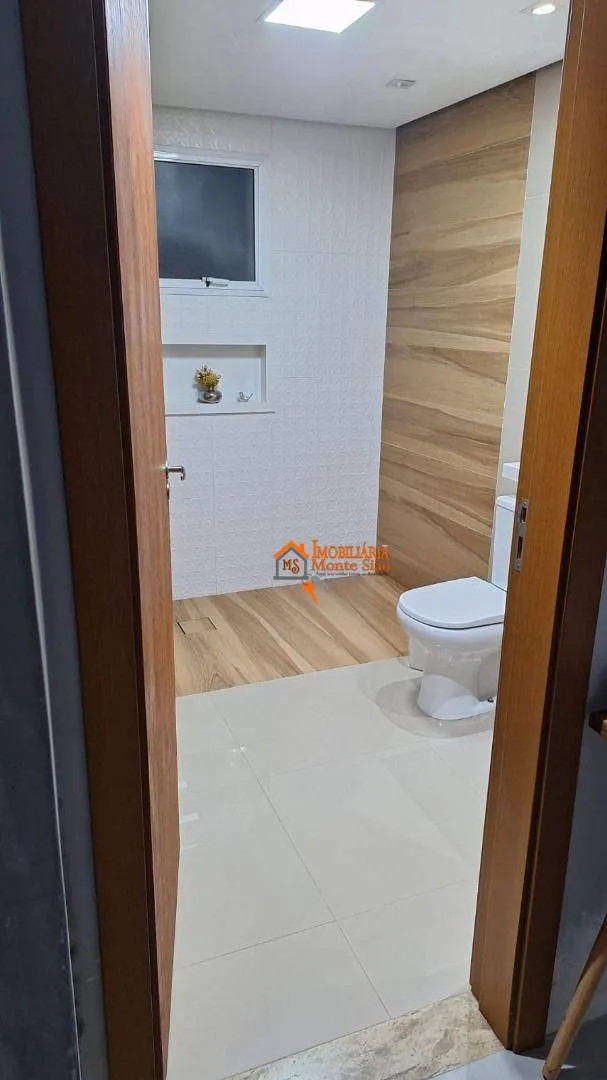 Imagem Sobrado com 3 dormitórios à venda por R$ 575.000,00 - Vila Monteiro Lobato - Guarulhos/SP