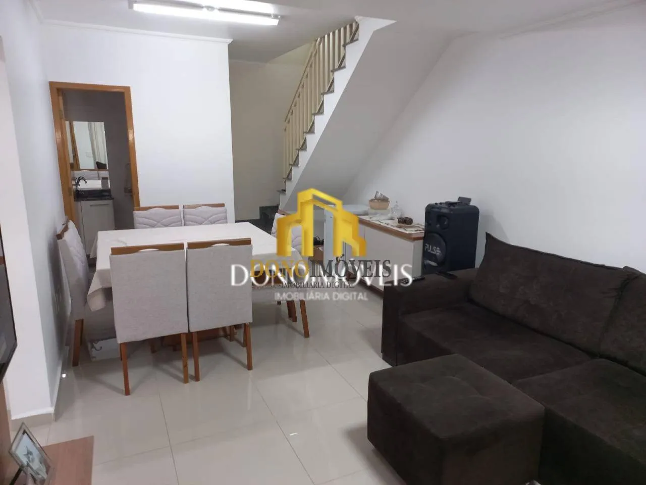 Imagem Sobrado 90 m² | 3 Dorms (1 Suíte) | 2 Vagas | Planejado