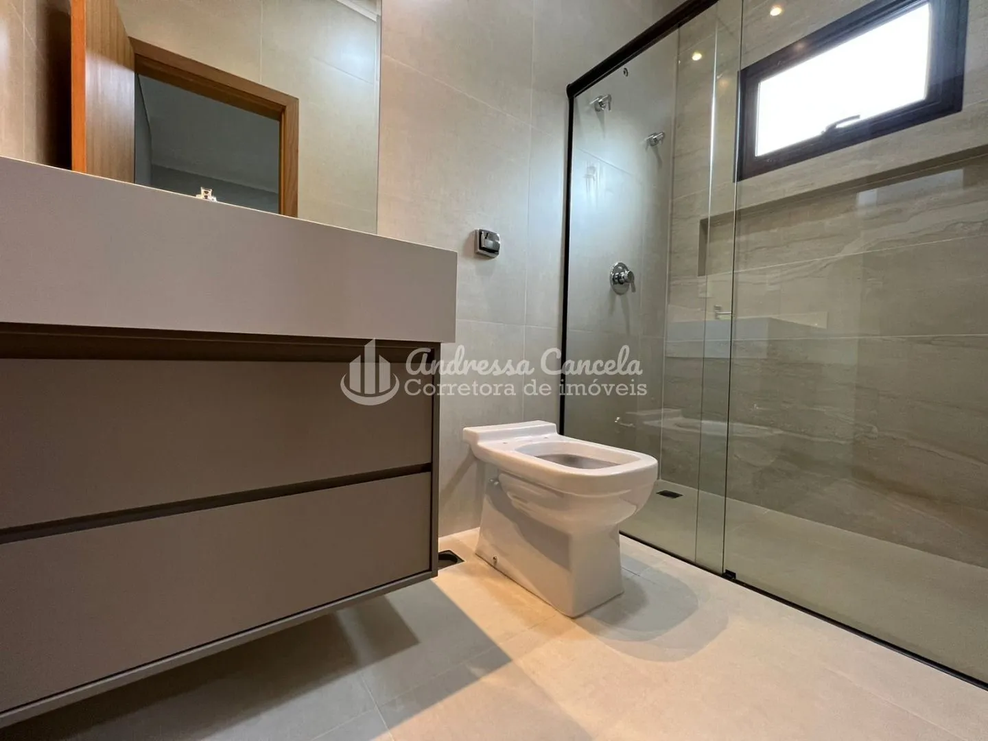 Imagem Recanto do Lago - Casa com 3 dormitórios à venda, 246 m² por R$ 1.700.000,00 - Loteamento Recanto do Lago - São José do Rio Preto/SP