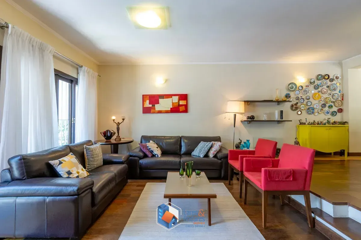 Imagem Casa para venda em Rolinópolis com 4 quartos, sendo 1 suíte, 240m²