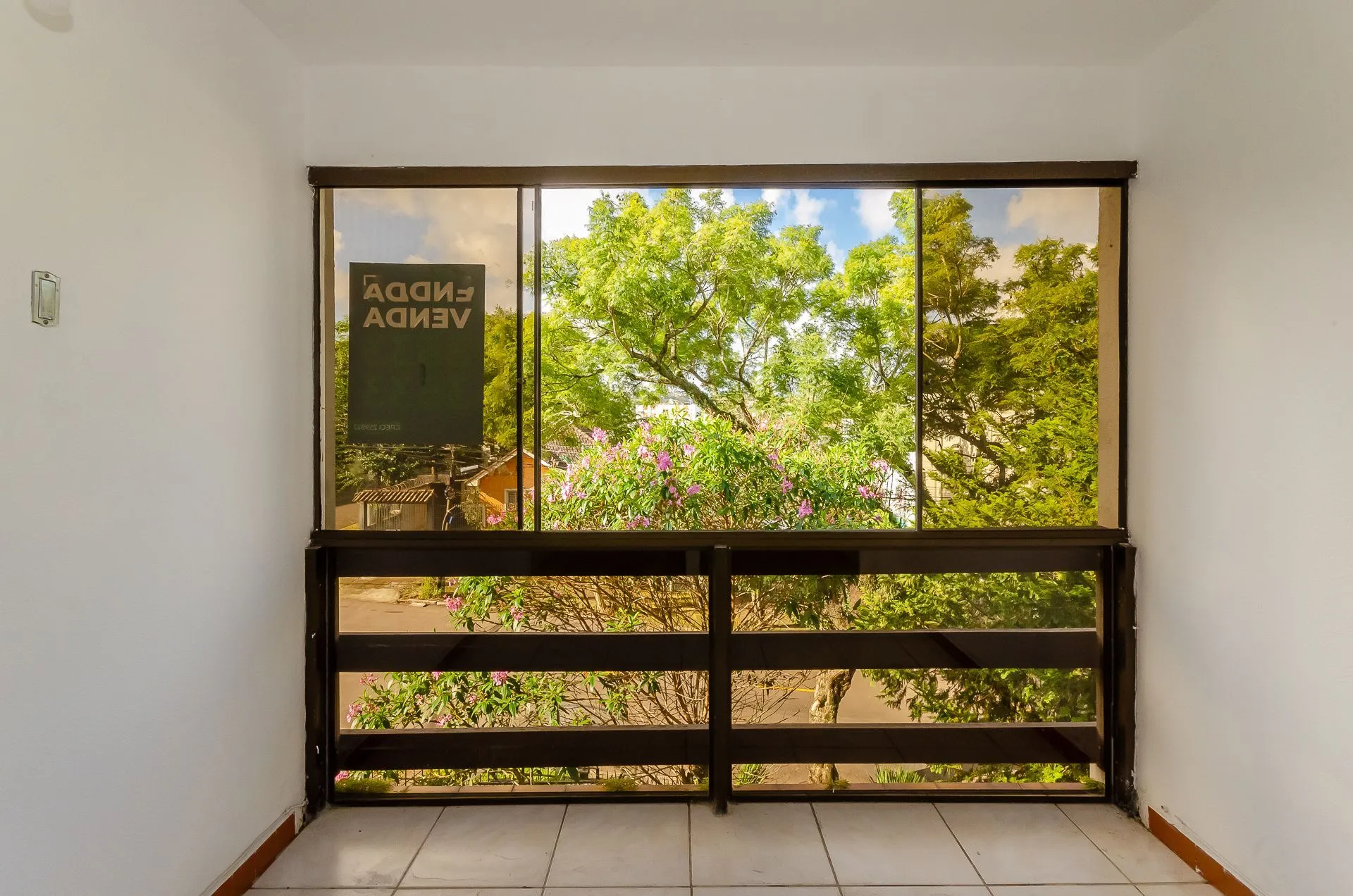 Imagem Maison Des Fleurs Apartamento de 2 dormitórios no Bairro Jardim do Salso