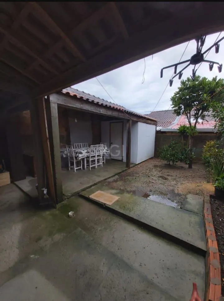 Imagem Casa no Bairro Hipica de 2 dormitórios
