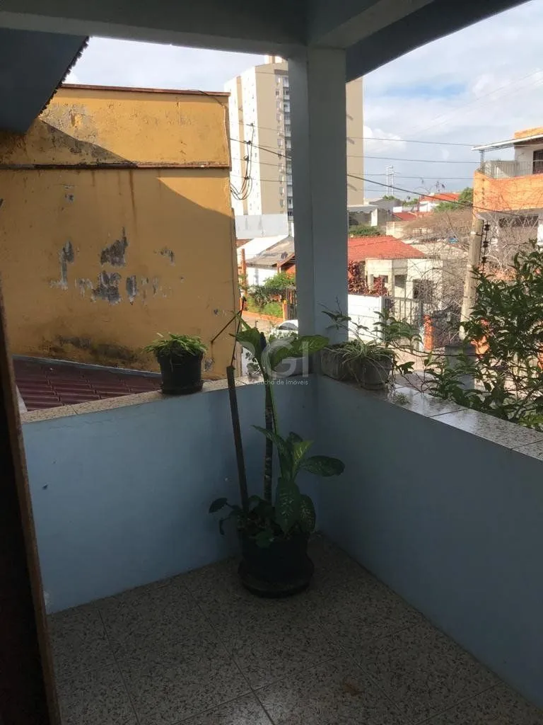 Imagem Casa para Venda - 270m², 4 dormitórios, sendo 1 suites, 5 vagas - Partenon