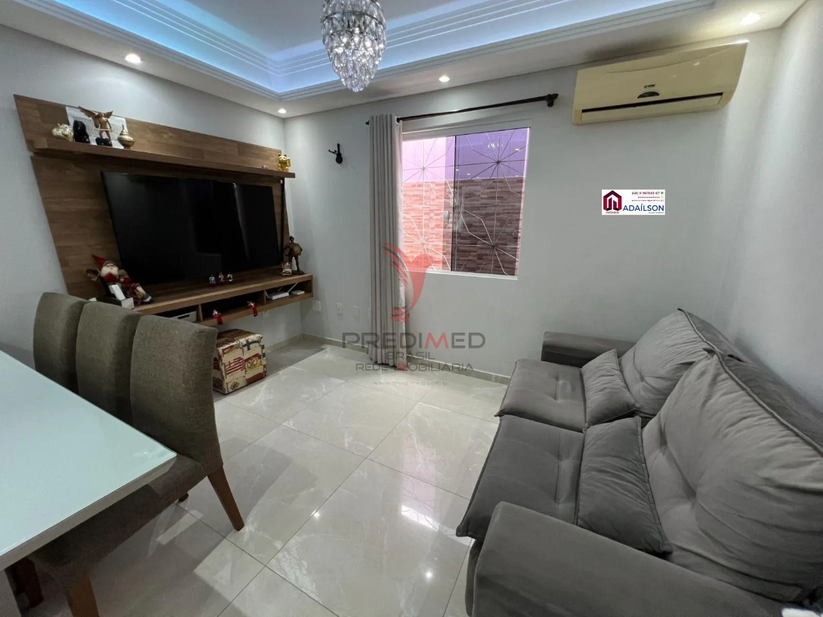 Imagem Casa a Venda Por R$ 689.000 no bairro Loteamento Santa Felicidade - São José, SC