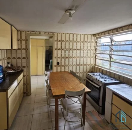 Imagem Apartamento ensolarado, LOCALIZAÇÃO PRIVILEGIADA, 03 quartos c/suíte, em Maringá PR