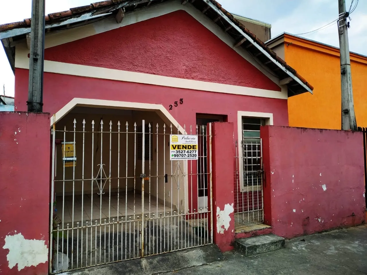 Foto do imóvel Casa à venda 2 Quartos, 1 Vaga, 147M², Centro, Pindamonhangaba - SP