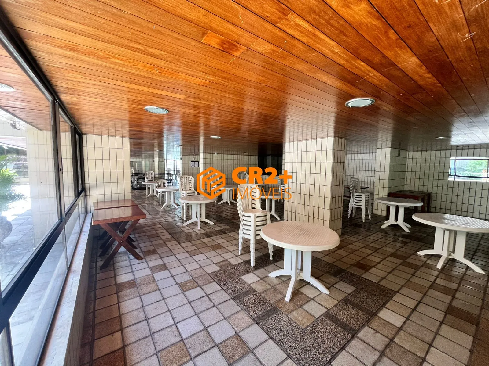 Imagem Vendo Cobertura com 318m² no Espinheiro