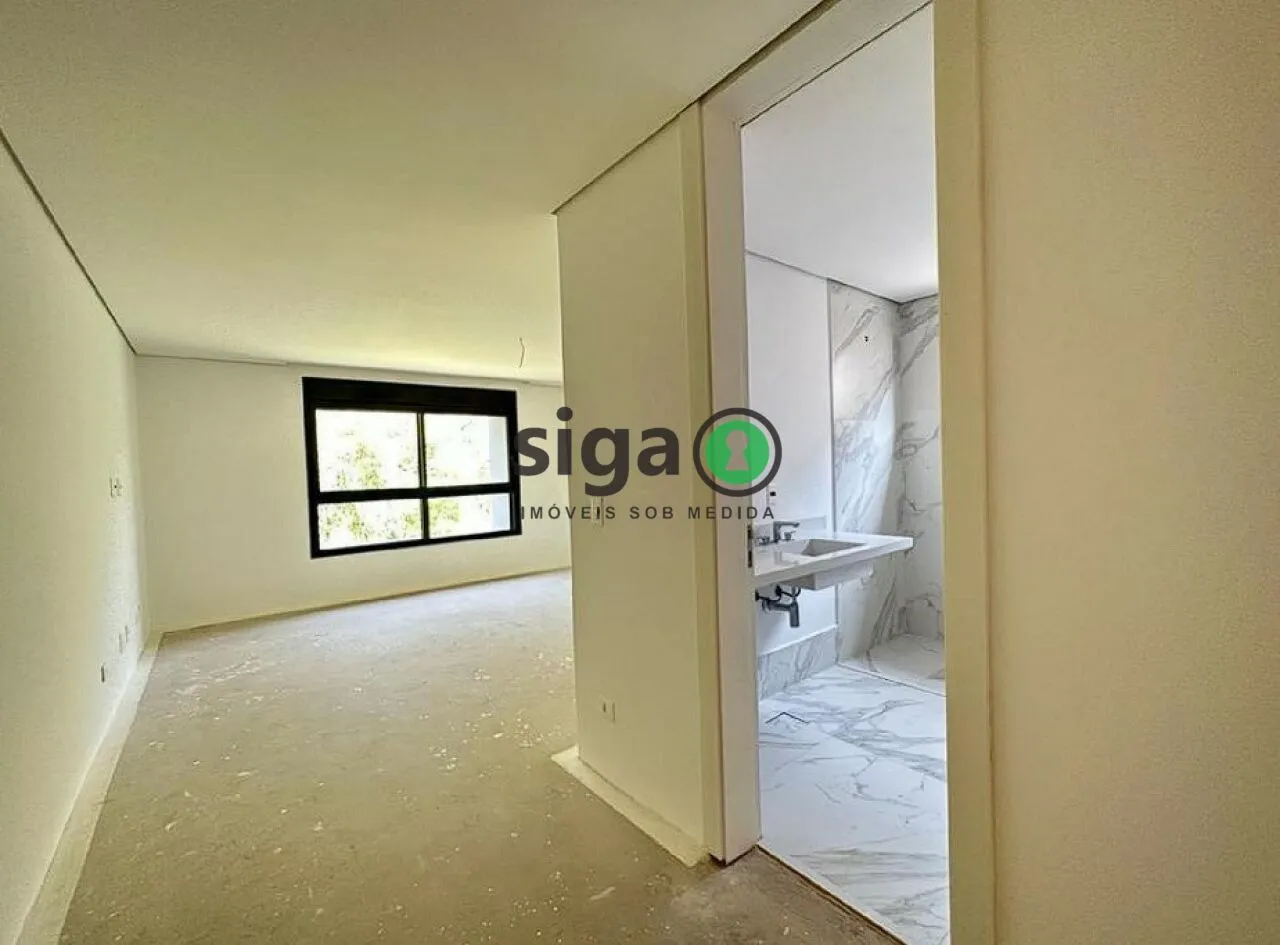 Imagem Casa de condomínio a venda na Granja Julieta com 4 quartos
