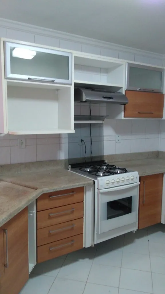 Imagem Sobrado para locação no Jardim Anália Franco, São Paulo-SP: 3 quartos, 3 suítes, 4 banheiros, 2 vagas, 160m².