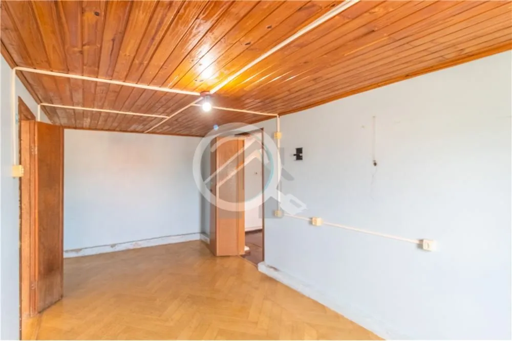 Imagem Para a família que curte e deseja uma casa ampla, com jardim, pátio e tranquilidade peculiar da zo...