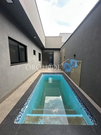Imagem Imperdível oportunidade: Casa à venda em Rio Verde-GO, Residencial Canaã! 3 quartos, 1 suíte, 1 sala, 2 vagas de garagem - 121m².