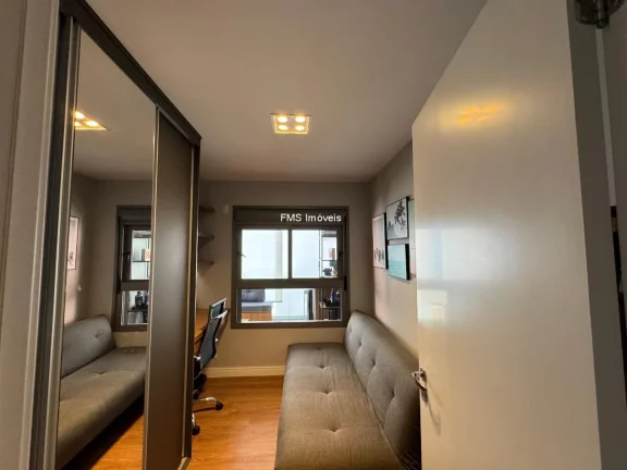 Imagem Apartamento à venda 2 quartos sendo 1 suíte e 1 vaga em Moema de 71m²