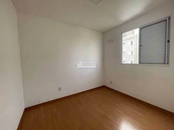 Imagem Apartamento de 2 dormitórios para venda no Condomínio Residencial Aguas Cristalinas, no bairro Conjunto Guanabara, Uberaba