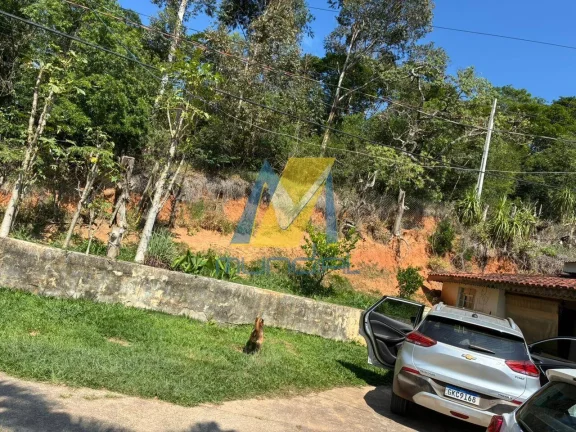 Imagem Chácara com amplo espaço e excelente potencial para moradia e lazer