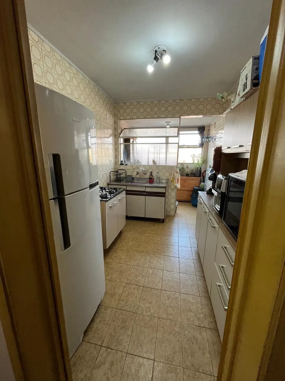Imagem Apartamento 2 dormitórios, 1 vaga coberta no bairro Menino Deus.