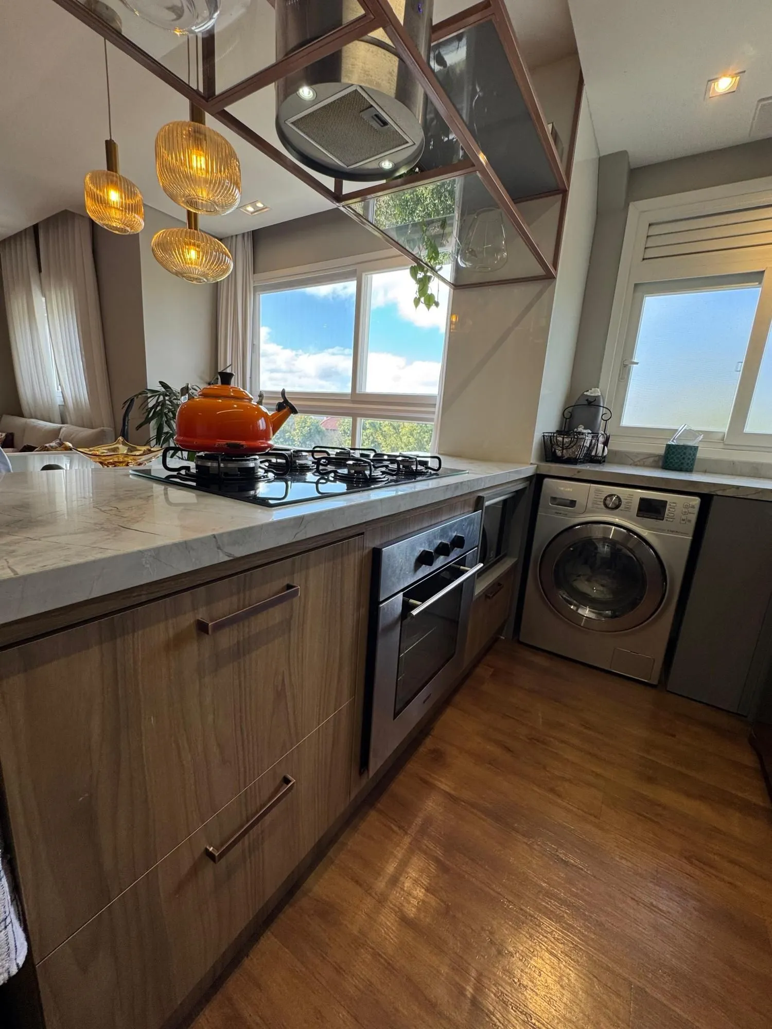 Imagem Apartamento com 02 quartos (01 suíte) e 01 vaga escriturada