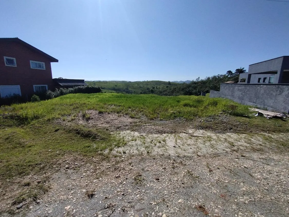 Imagem Terreno em Condomínio Alto Padrão (1.372m² - Jacareí/Guararema)