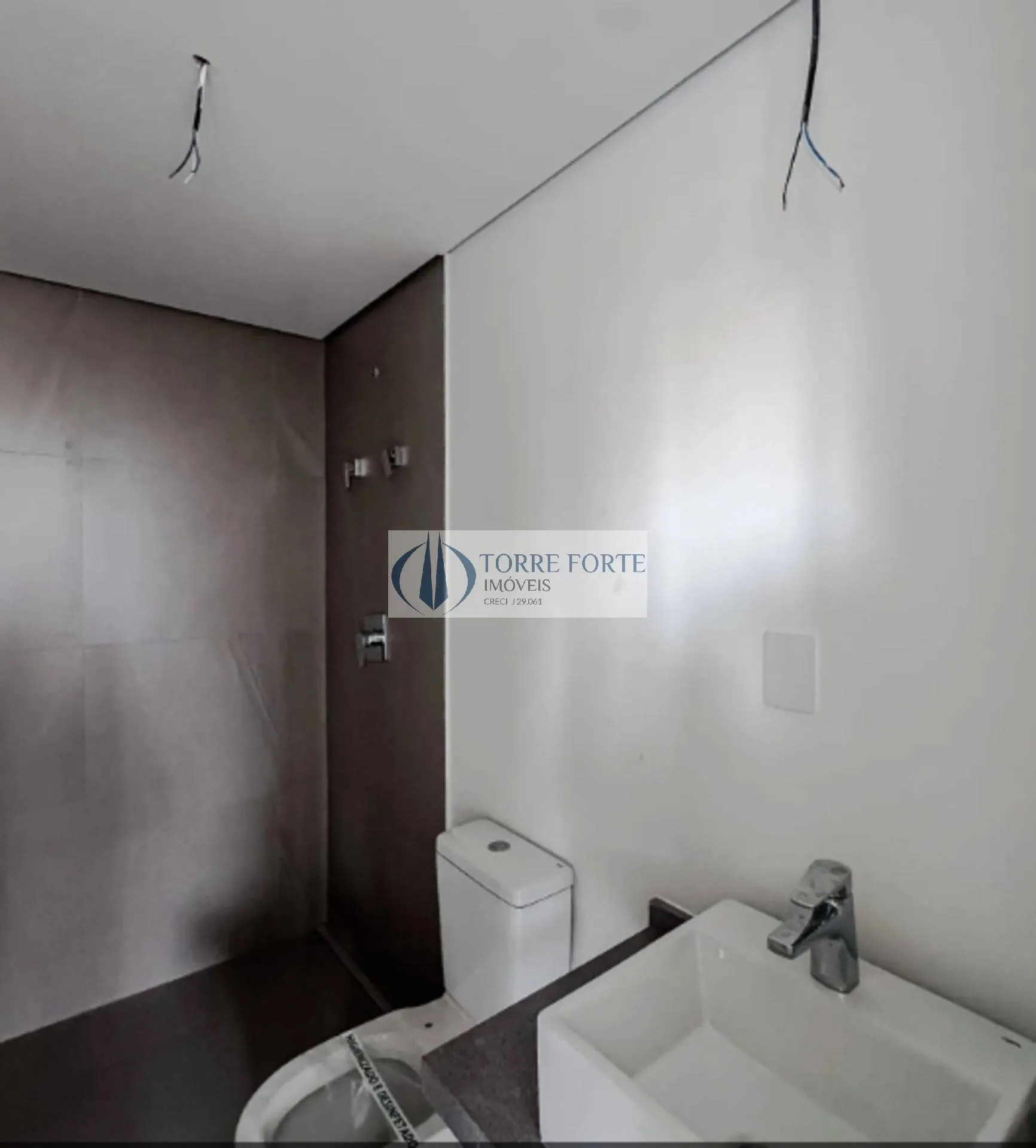 Imagem Apartamento com 2 Quartos 1 suite 2 vagas, varanda no Jardim Analia Franco