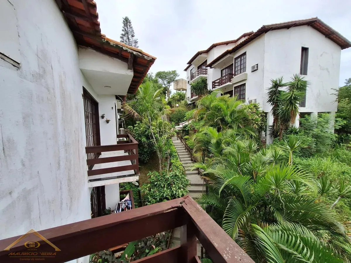 Imagem Casa em Condomínio para Venda em Cabo Frio / RJ no bairro Ogiva