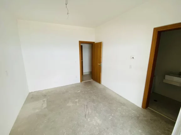 Imagem Apartamento no canto do Forte 4 dormitórios vista mar