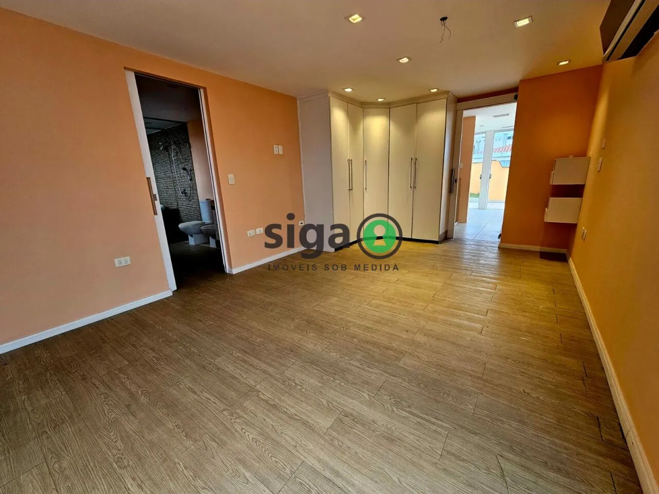 Imagem Duplex Exclusivo com 410 m², 5 Quartos, Piscina Privativa e 4 Vagas!
