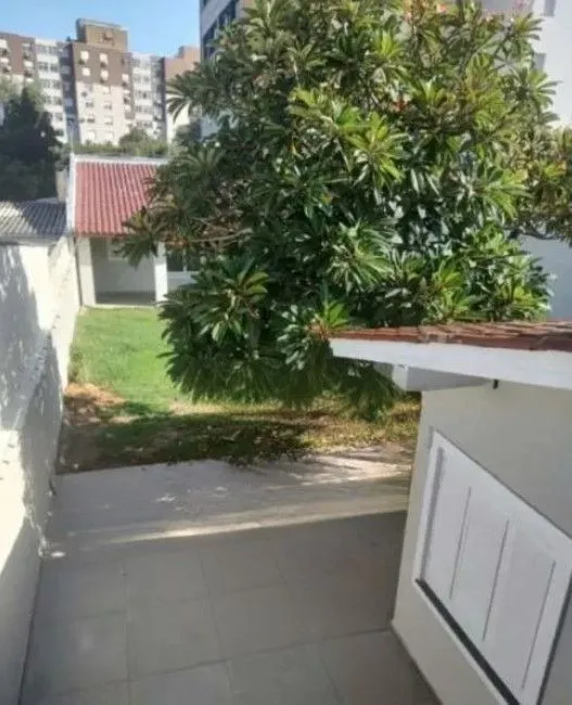 Imagem Casa 5 dormitórios I 1 suíte - Bairro Cristal