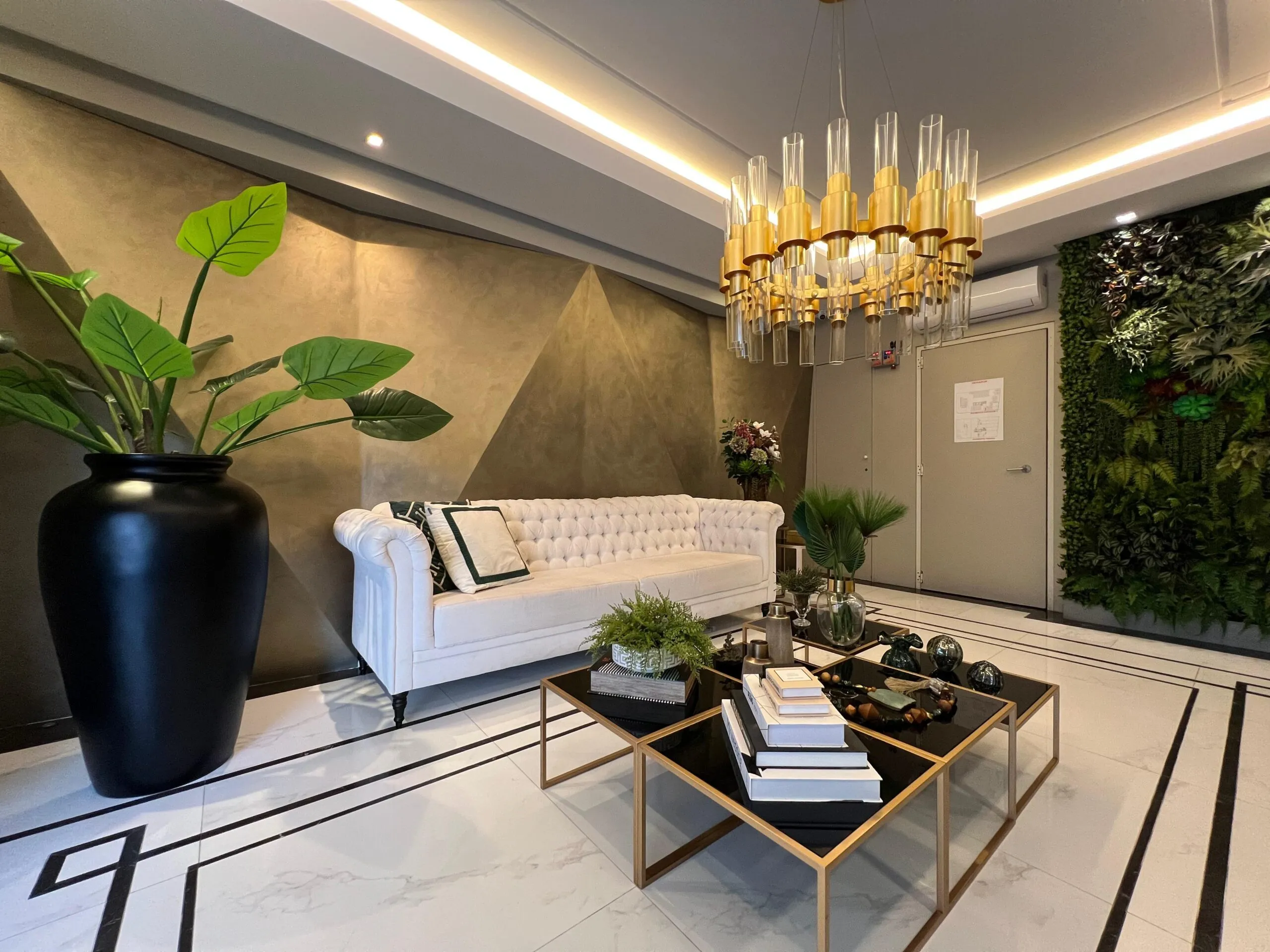 Imagem Apartamento com vista para o mar à venda com 283m2 por R$ 5.500.000,00